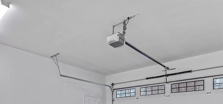 Experienced Garage Door Installers Lynnwood