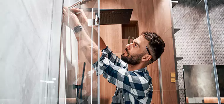 Replace Shower Doors with Frameless Lynnwood