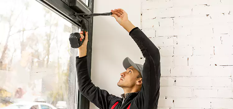 Why Choose Us for Your Door Closer Needs in Lynnwood