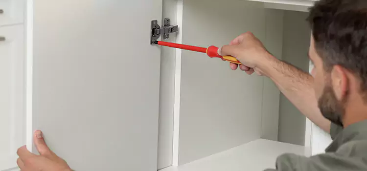 Screen Door Hinge Repair Lynnwood
