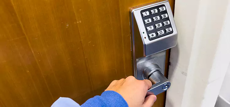 Why Choose Us for Your Keypad Lock Needs in Lynnwood, WA?